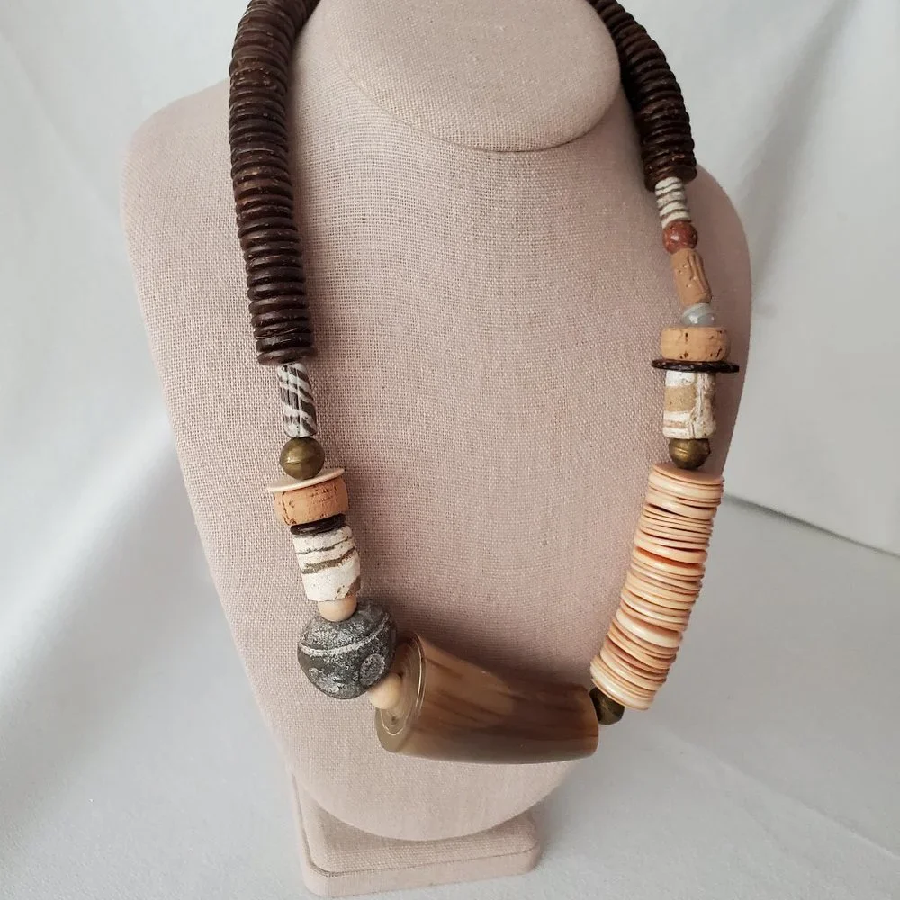 Vintage m.e. Mary Ellen Stewart Modern Tribal Beaded Necklace 24 in - Picture 8 of 8